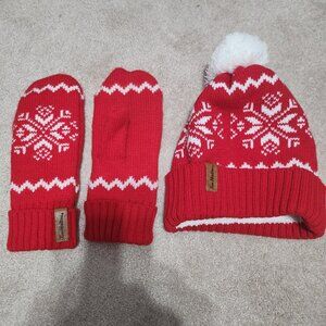Tim Hortons MItts  And Cap, Excellent Condition